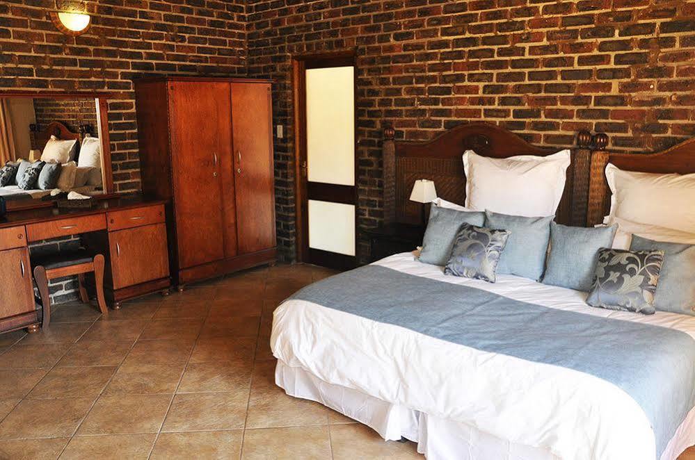 Dinkweng Safari Lodge The Waterberg Biosphere Zewnętrze zdjęcie